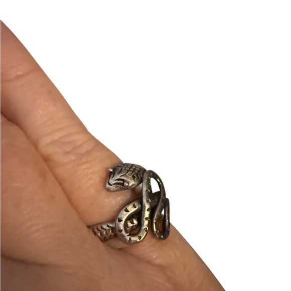 Sterling Silver 925 Snake Ring – Size 7 - Coiled Cobra Design - Picture 8 of 11